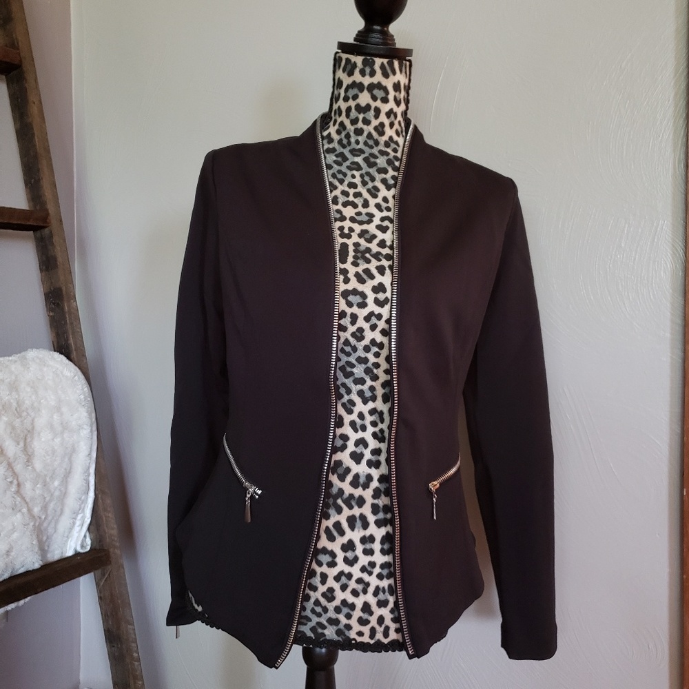 New Mark Zunino Black Blazer Size 2
